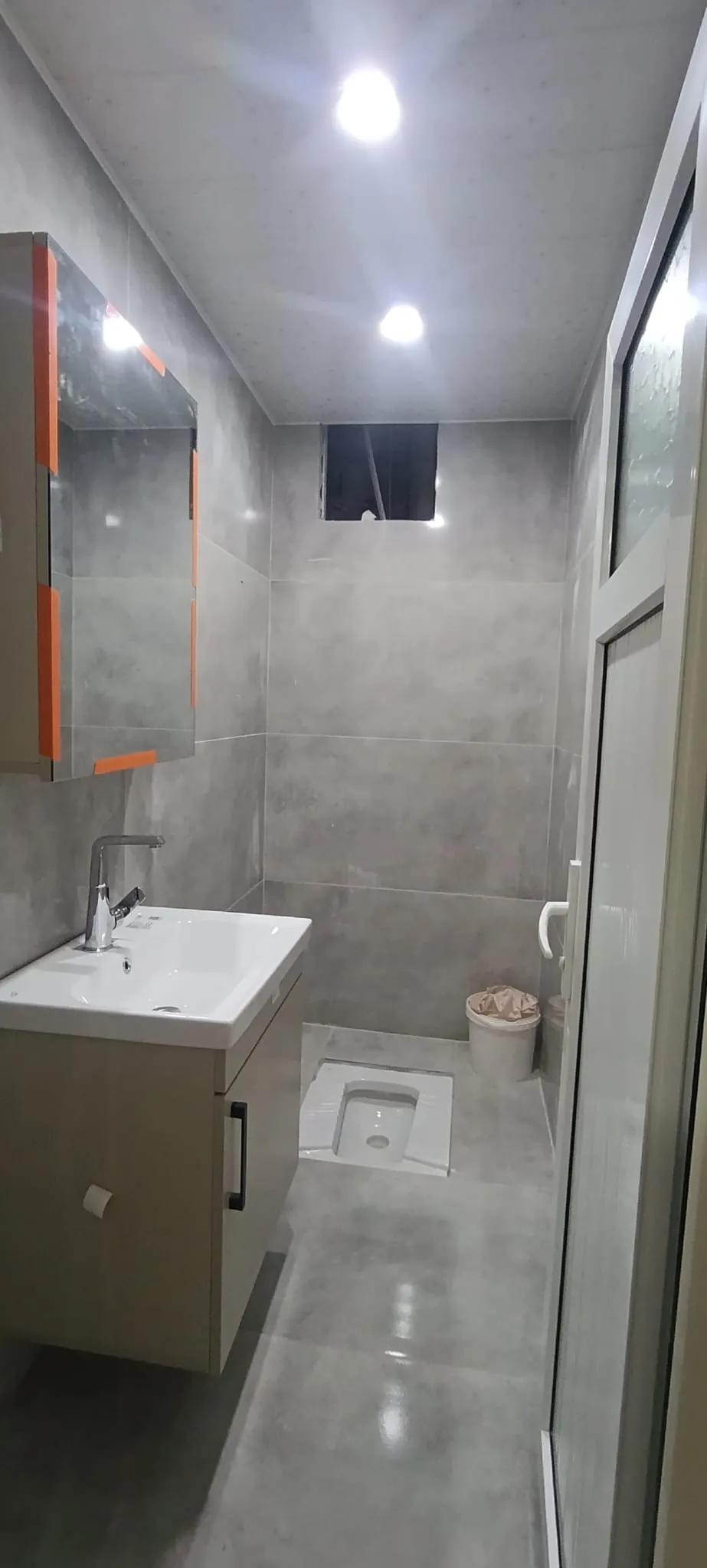 Vitrifiye — Montaj — Kahraman Yapı İnşaat, Mersin