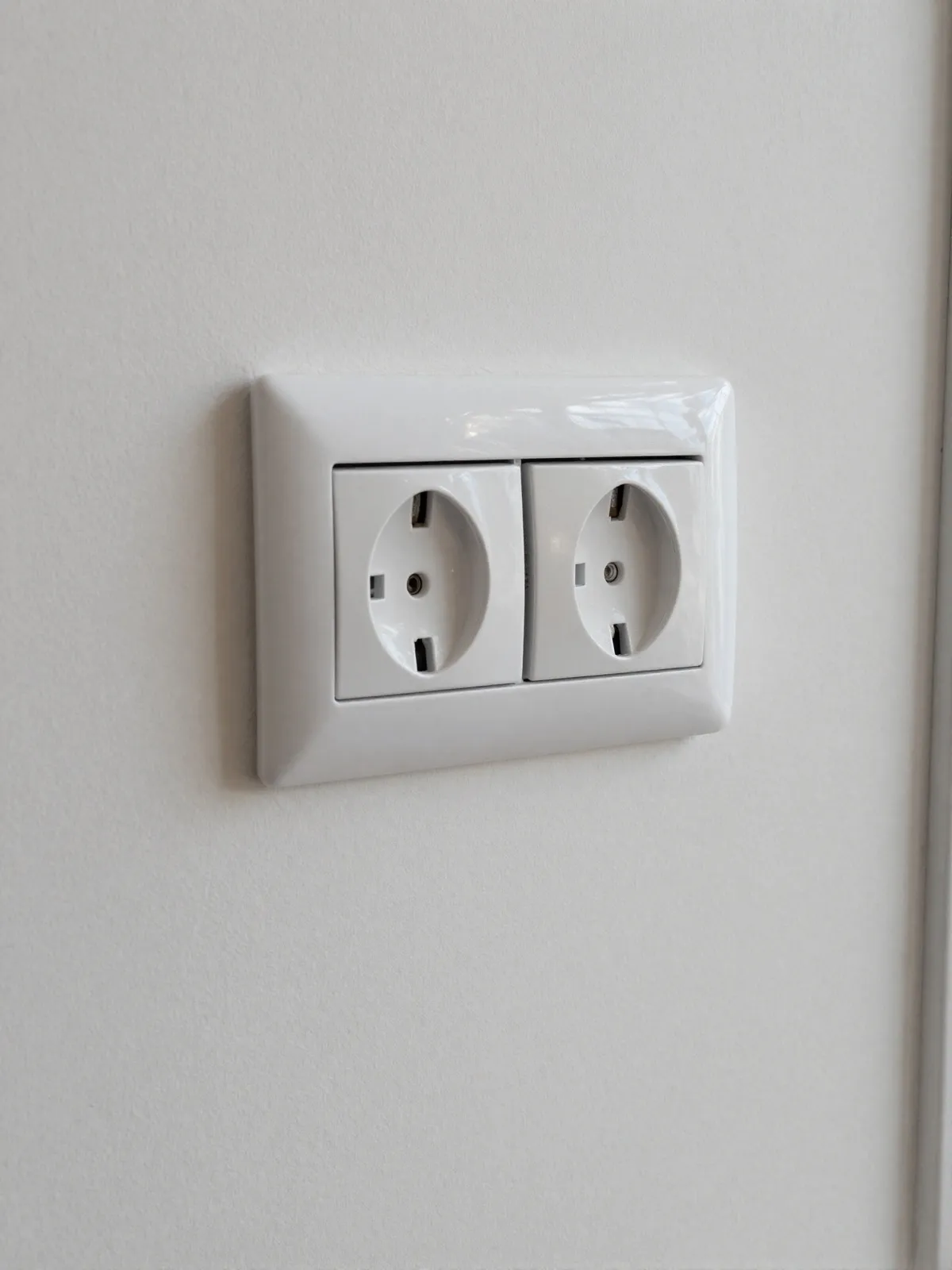 Elektrik İşleri & Tesisat uygulaması — Mersin